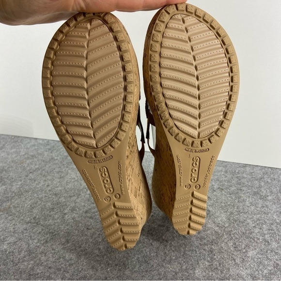 CROCS Tan Leather Like New Strappy Cork Wedges Women’s Size 9 - Picture 9 of 13